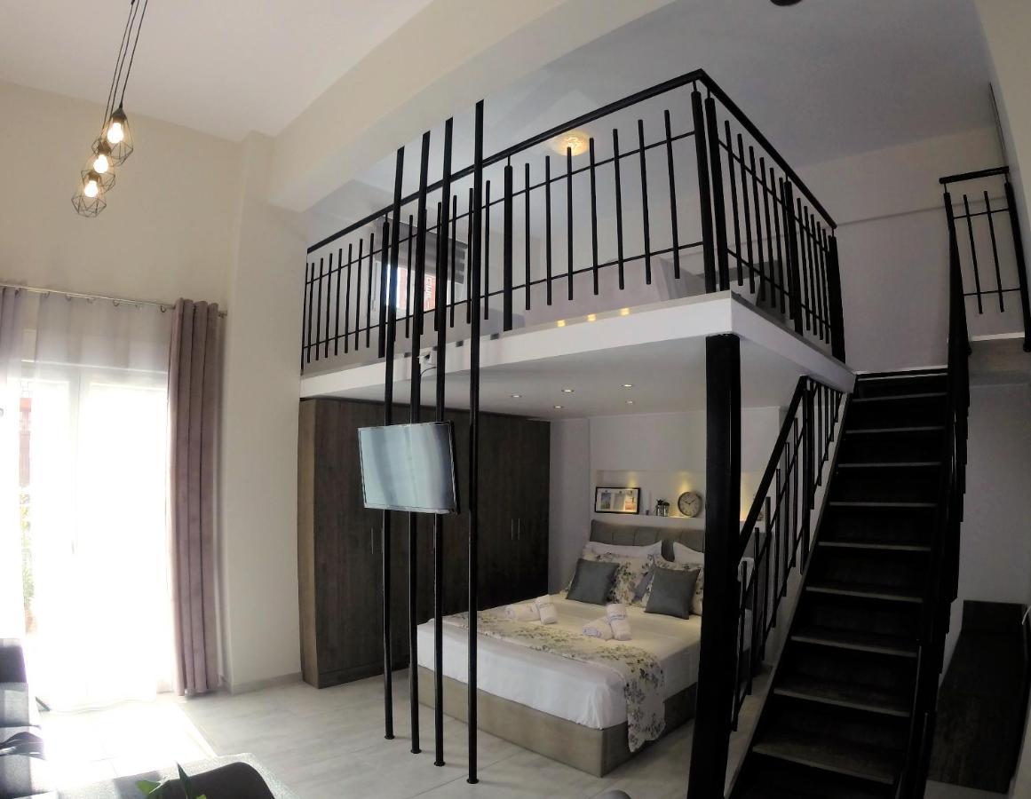 Welcome Apartment Peraía 外观 照片